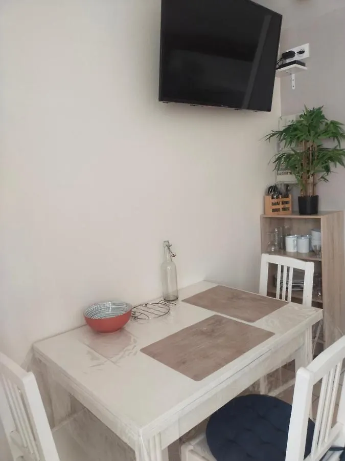 Asteride, Parking Prive, Route Des Plages Apartment Quimper 0*,